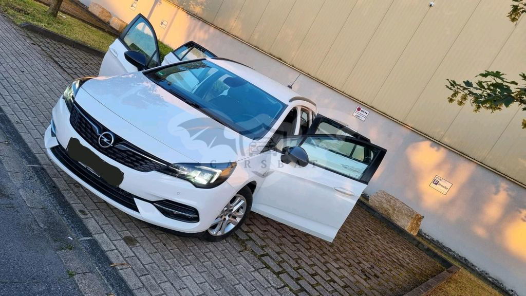 Opel Astra 2022
