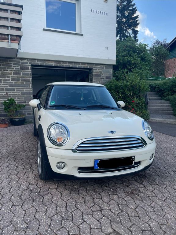 Mini One 2010
