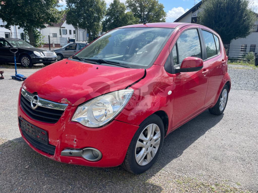 Opel Agila 2013