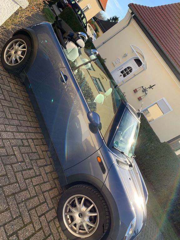 Mini Cabrio 2004