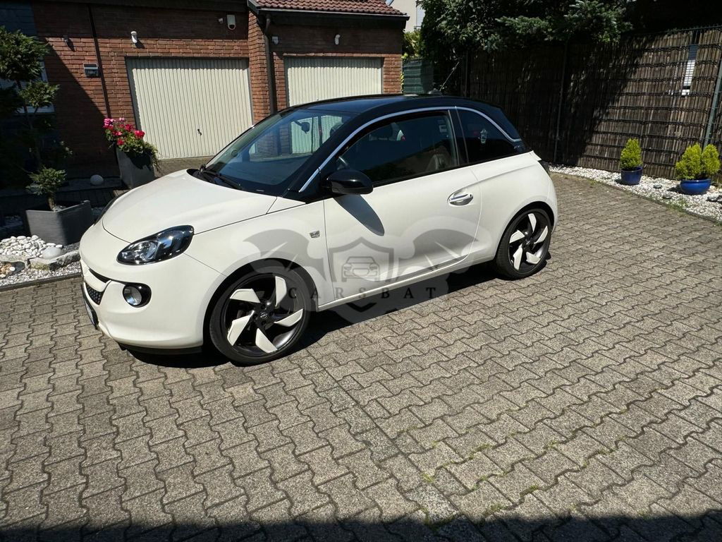 Opel Adam 2016