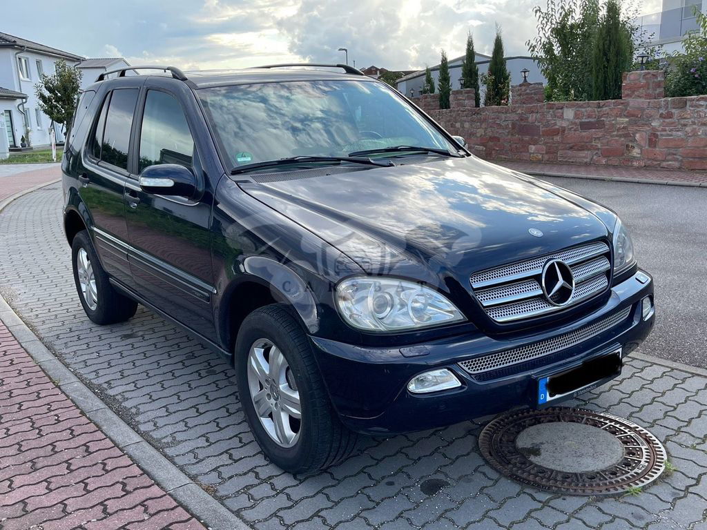Mercedes-Benz ML 270 2003