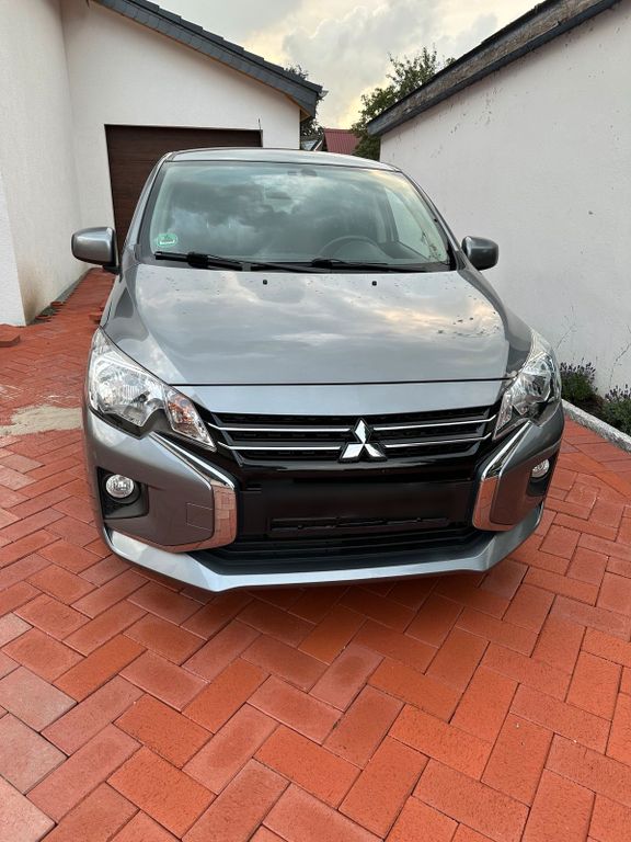 Mitsubishi Space Star 2020