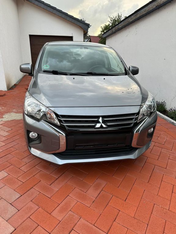 Mitsubishi Space Star 2020