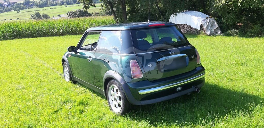 Mini One 2004
