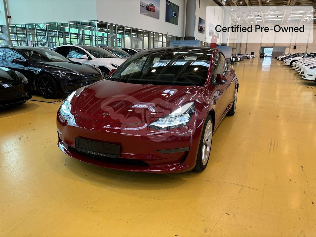 Tesla Model 3 2021