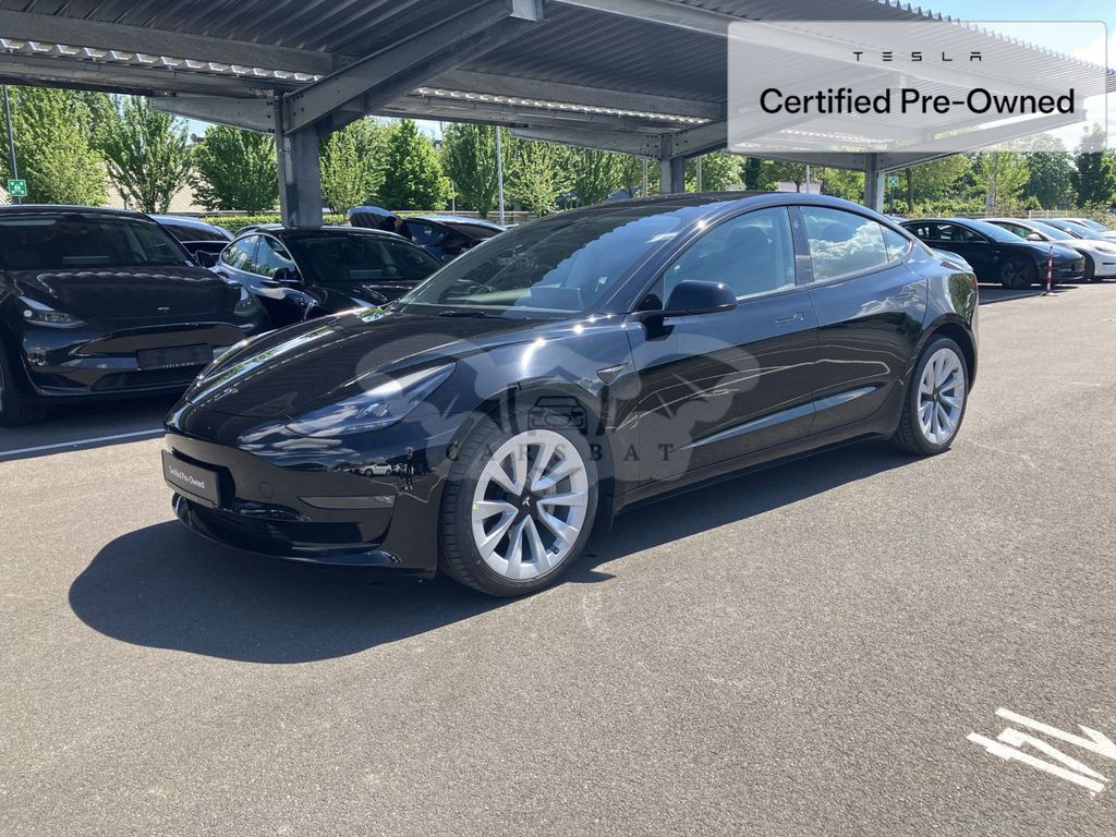 Tesla Model 3 2021
