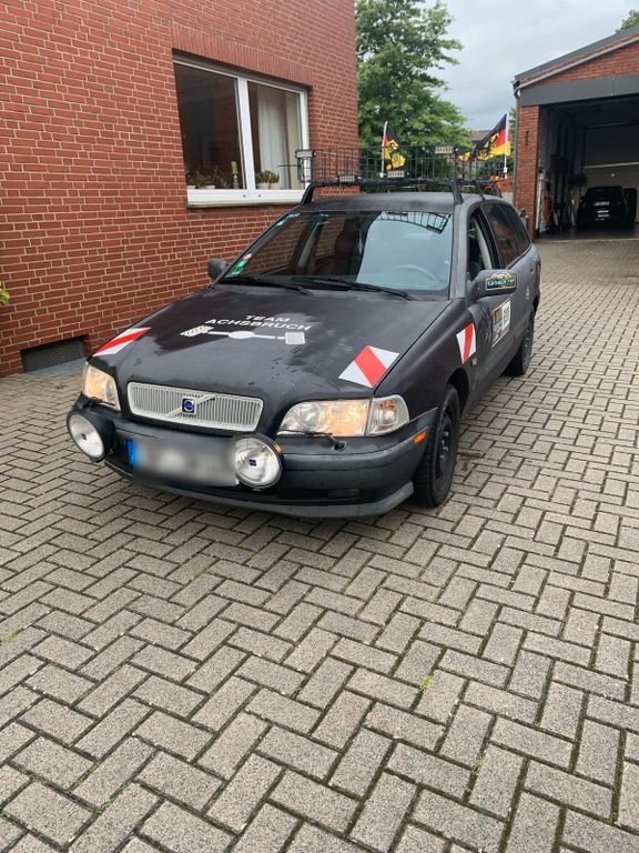 Volvo V40 1999