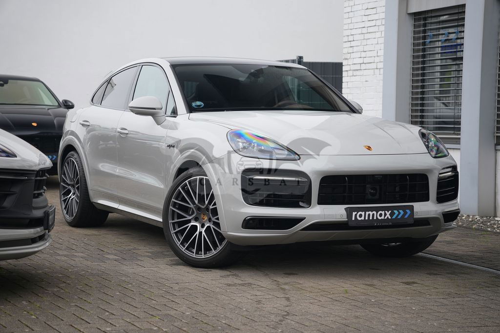 Porsche Cayenne 2022