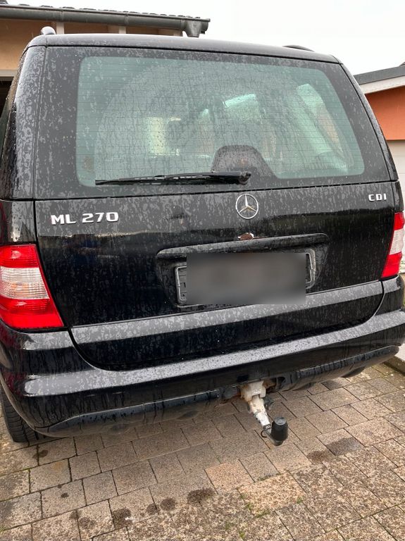 Mercedes-Benz ML 270 2003