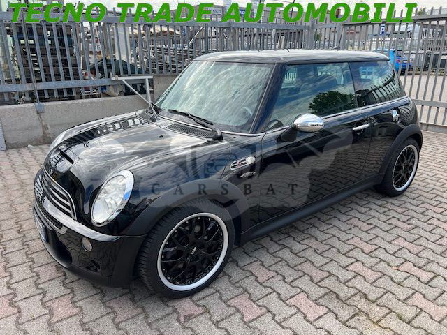 Mini John Cooper Works 2004