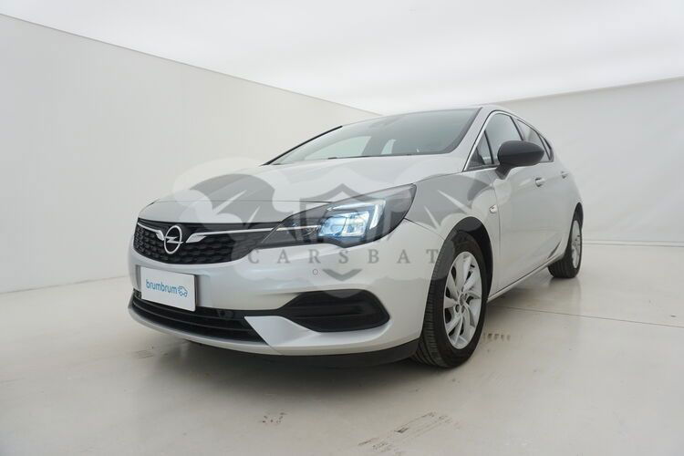 Opel Astra 2021