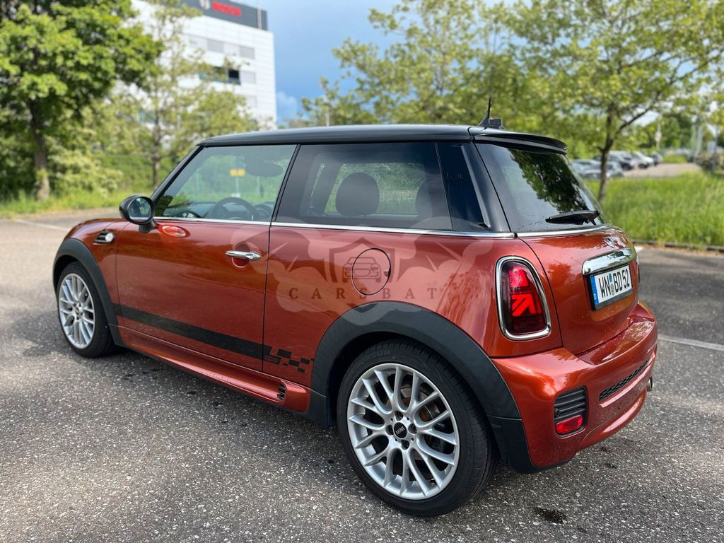 Mini John Cooper Works 2011