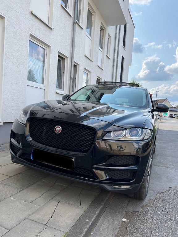 Jaguar F-Pace 2018