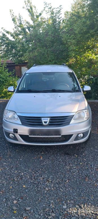Dacia Logan 2011