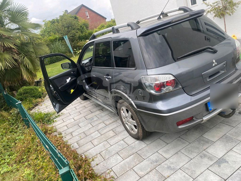 Mitsubishi Outlander 2006