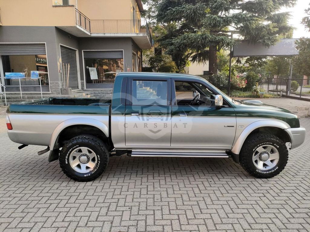 Mitsubishi L200 2002