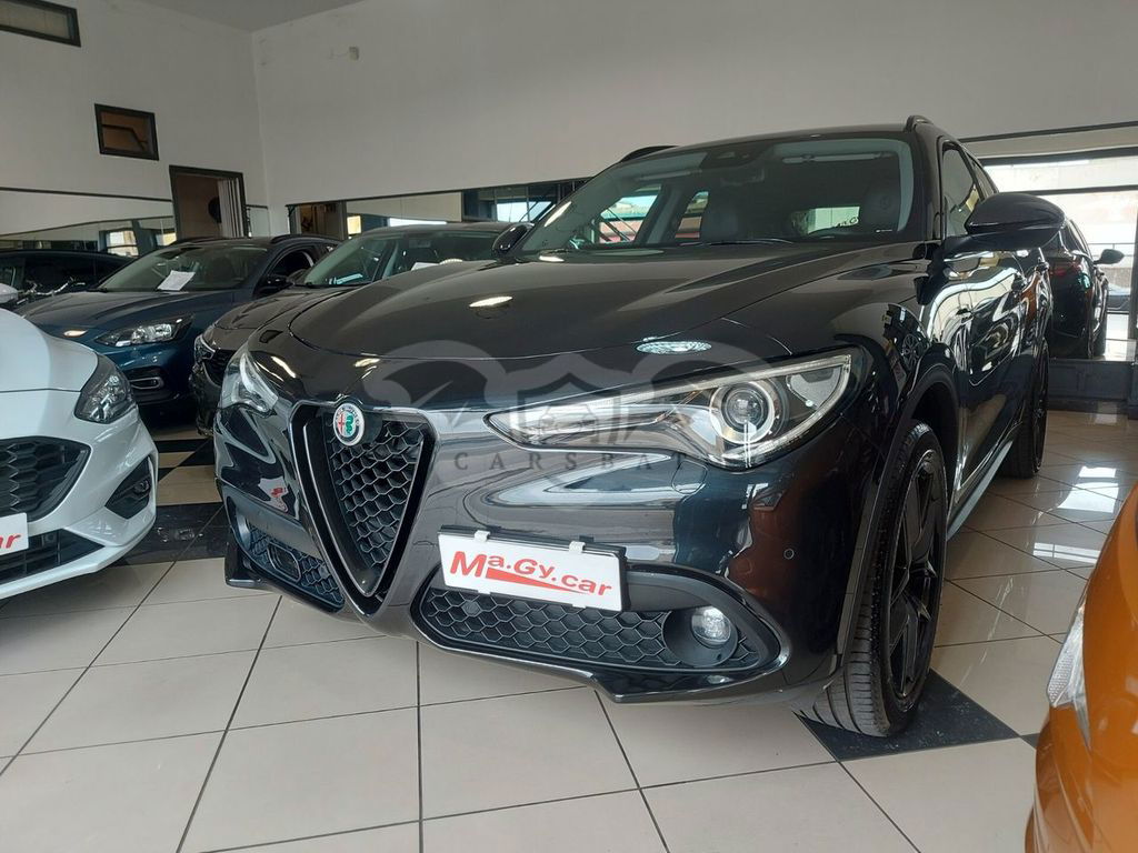 Alfa Romeo Stelvio 2019