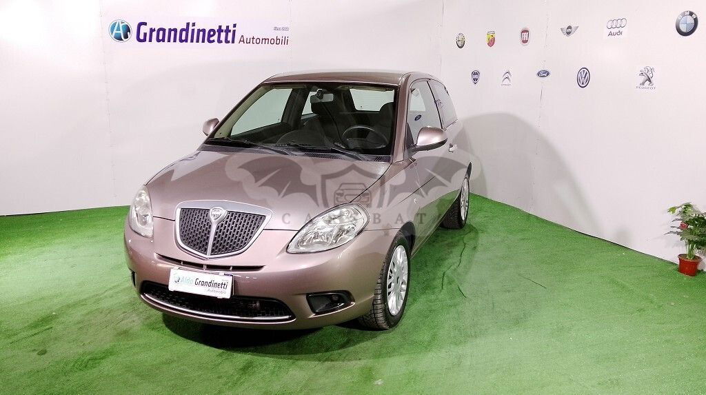 Lancia Ypsilon 2010