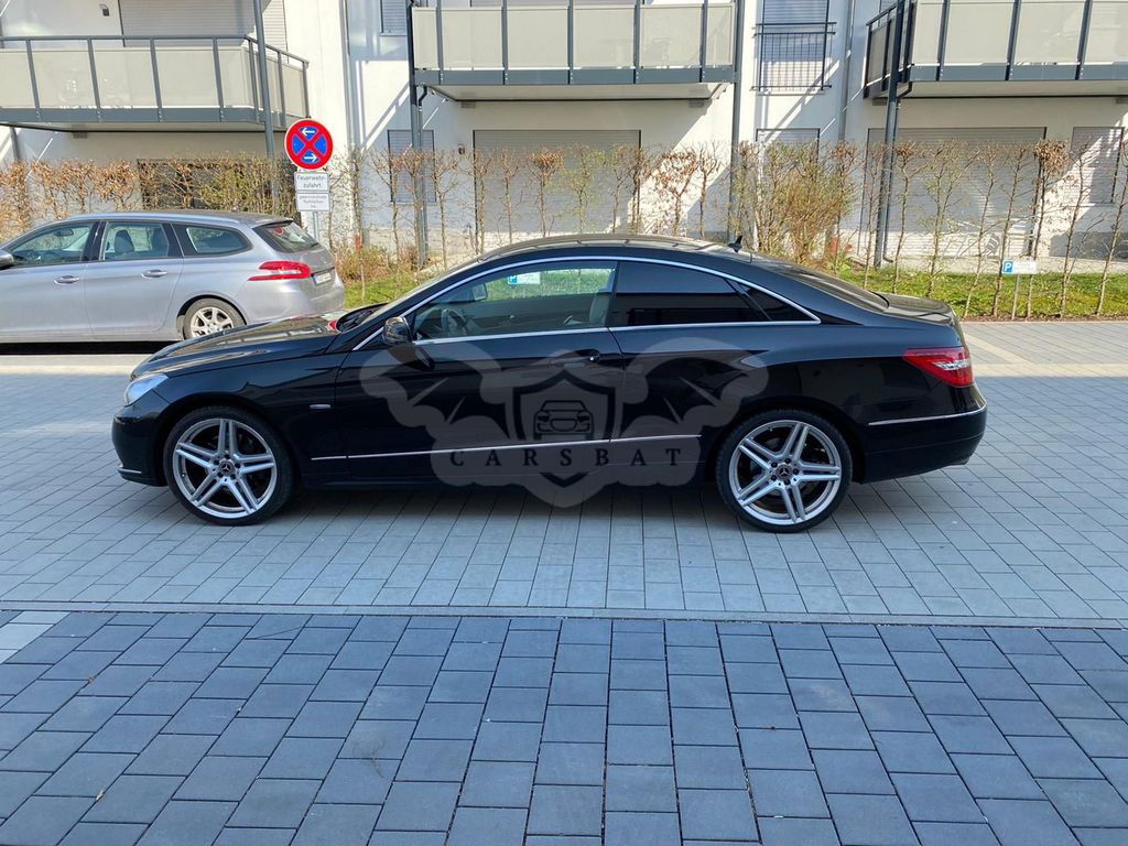 Mercedes-Benz 350 2011