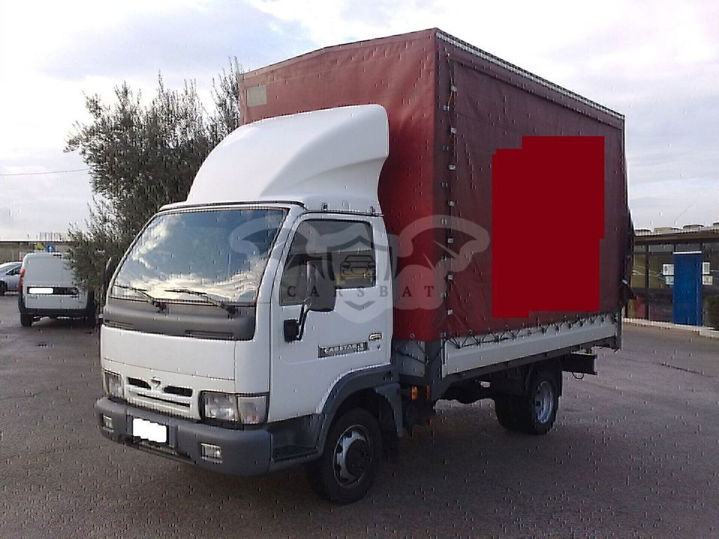 Nissan NT 2003