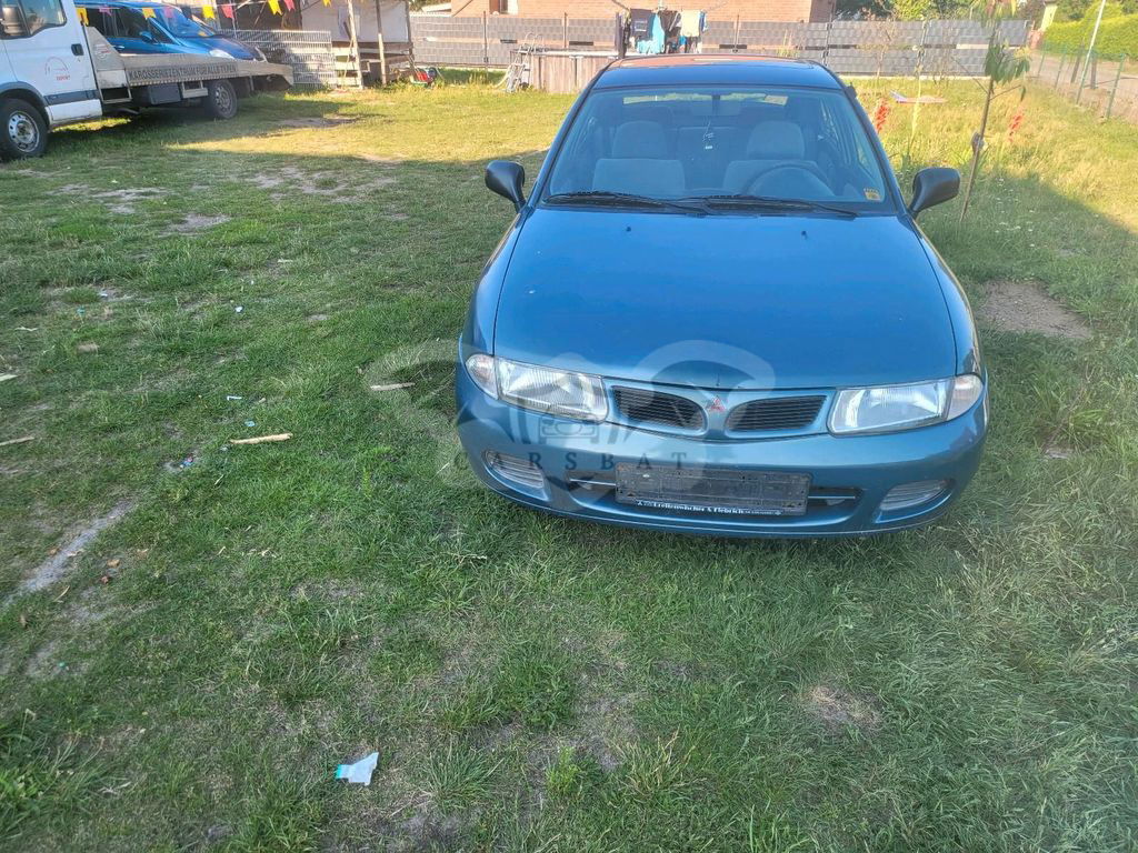 Mitsubishi Carisma 1997