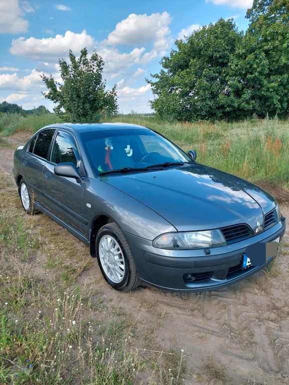 Mitsubishi Carisma 2003