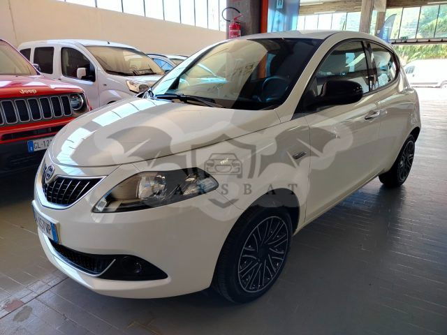 Lancia Ypsilon 2022