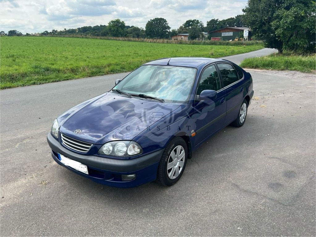 Toyota Avensis 1999