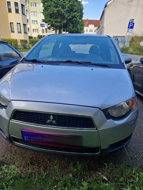 Mitsubishi Colt 2011
