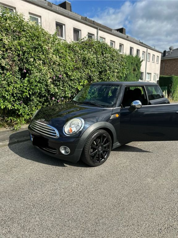 Mini One 2004