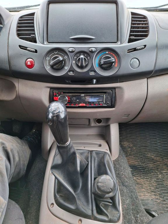 Mitsubishi L200 2007