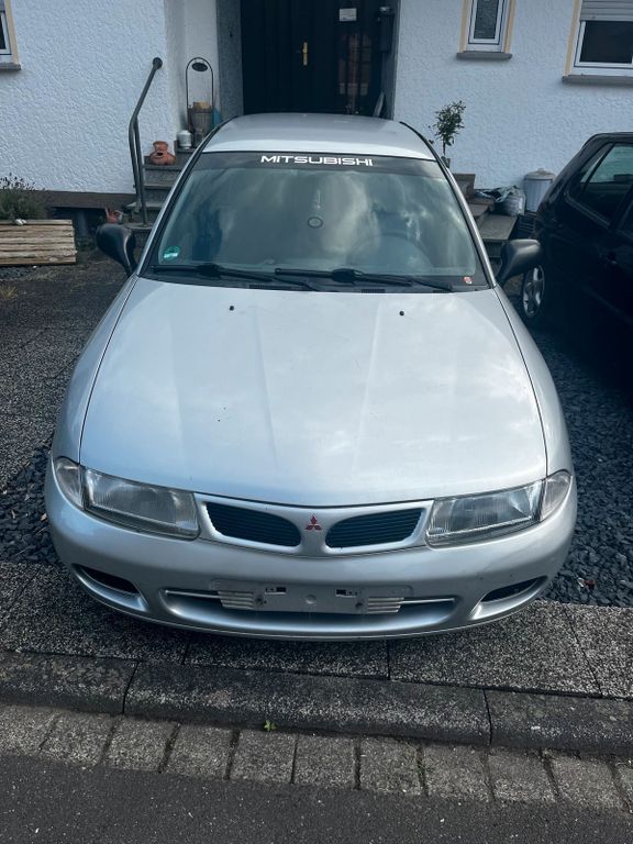 Mitsubishi Carisma 1997