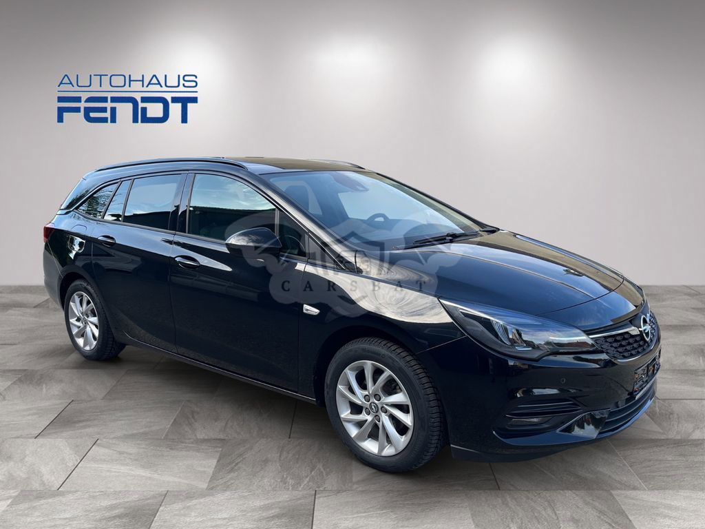 Opel Astra 2022