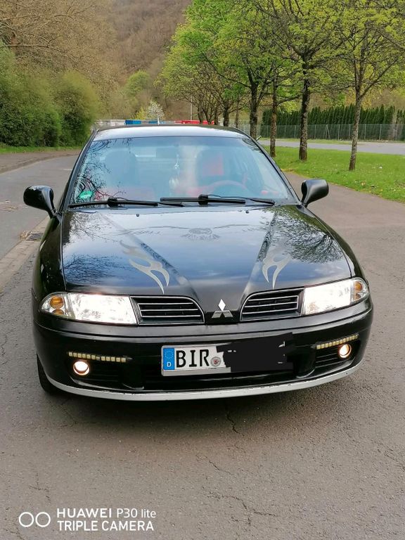Mitsubishi Carisma 2003