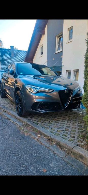 Alfa Romeo Stelvio 2021