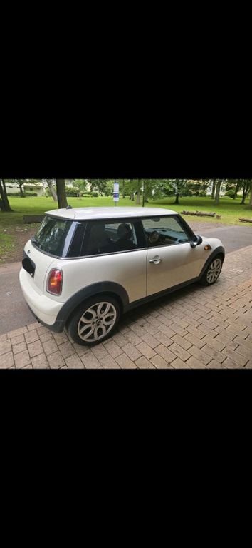 Mini One 2010