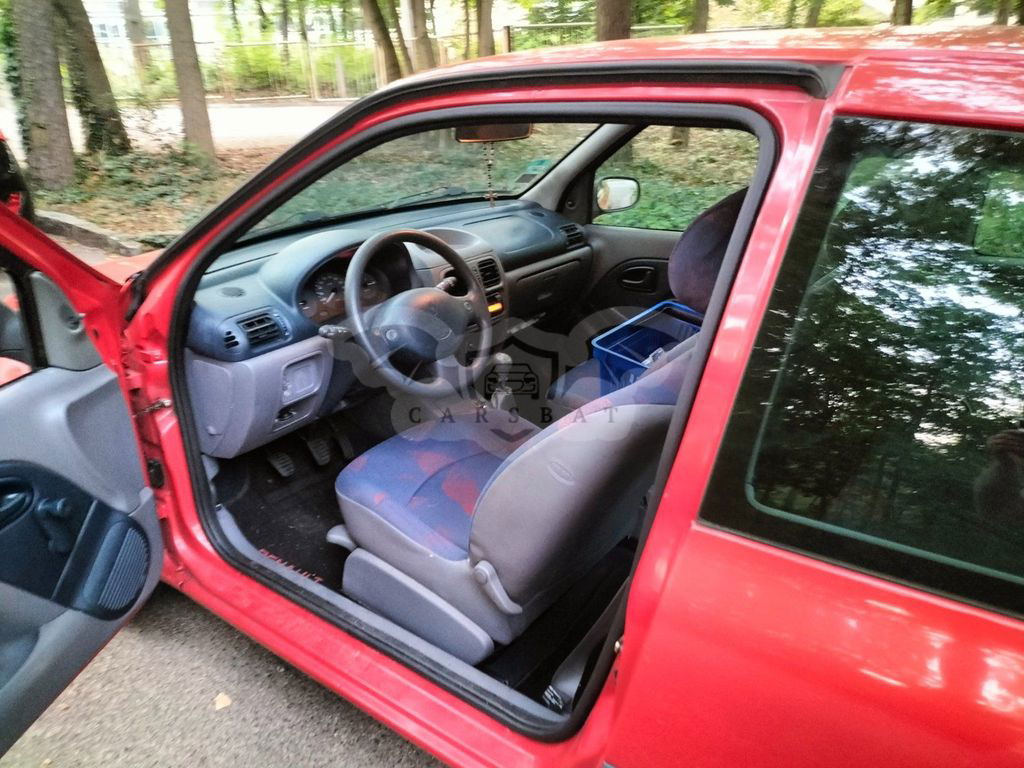 Renault Clio 1999