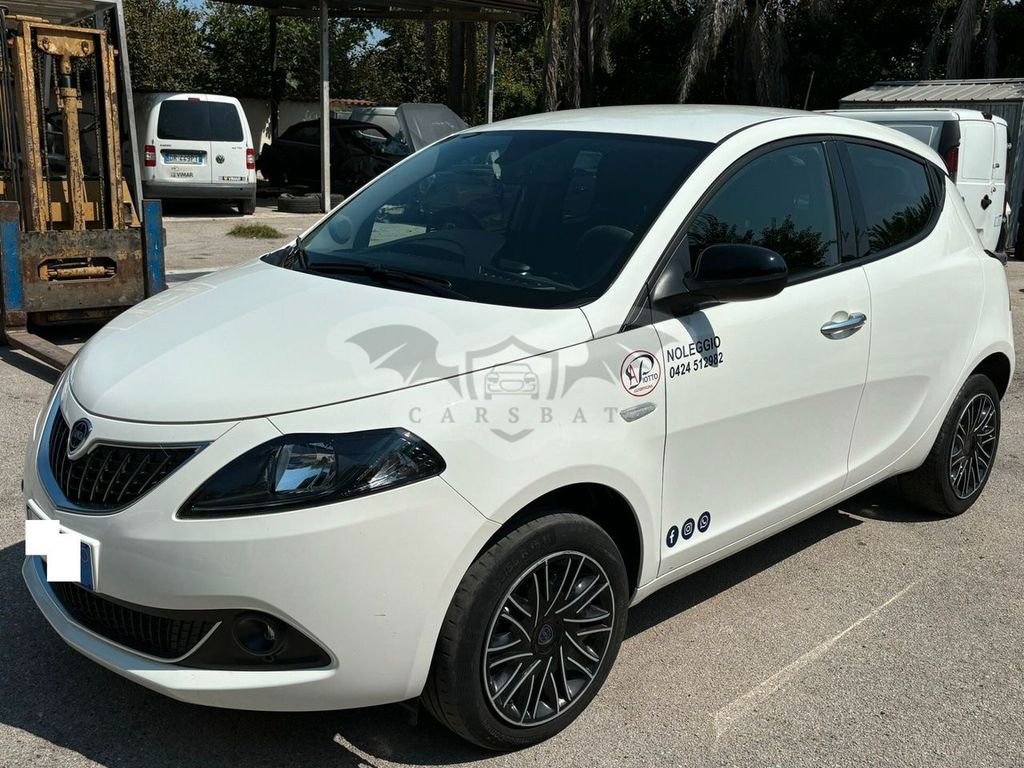 Lancia Ypsilon 2023
