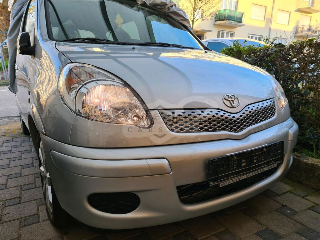 Toyota Verso 2005