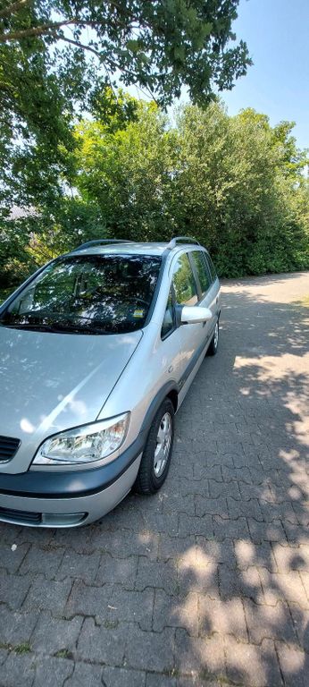 Opel Zafira 2002