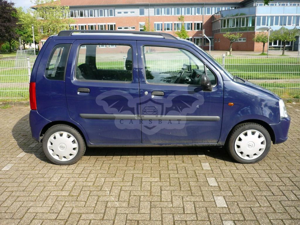 Opel Agila 2004