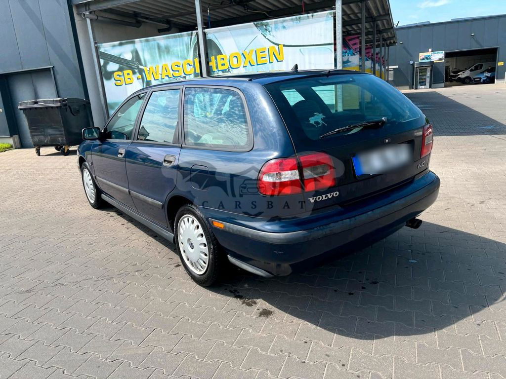 Volvo V40 1999