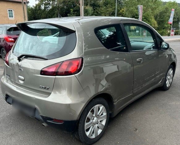 Mitsubishi Colt 2012