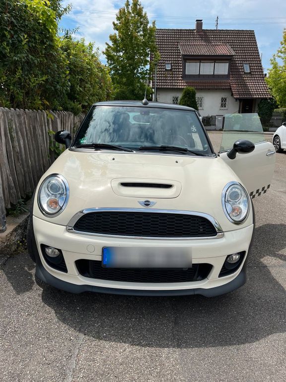 Mini Cabrio 2012