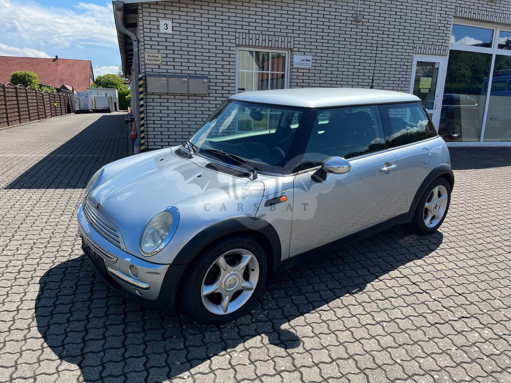 Mini One 2004