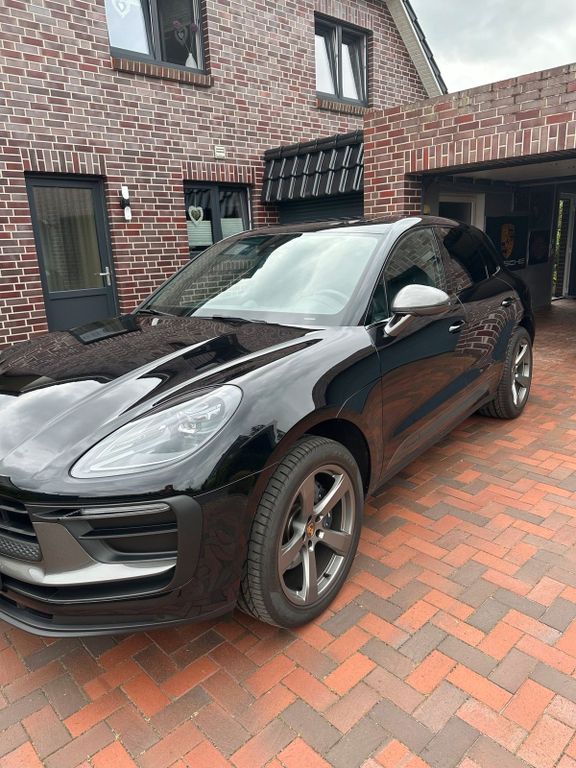 Porsche Macan 2023