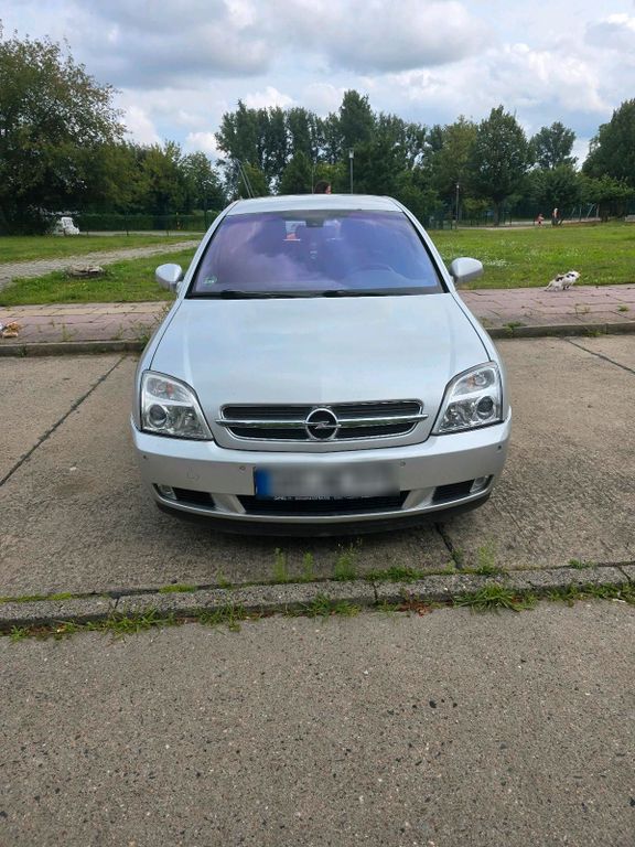 Opel Insignia 2003