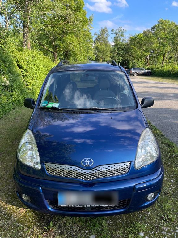Toyota Verso 2005