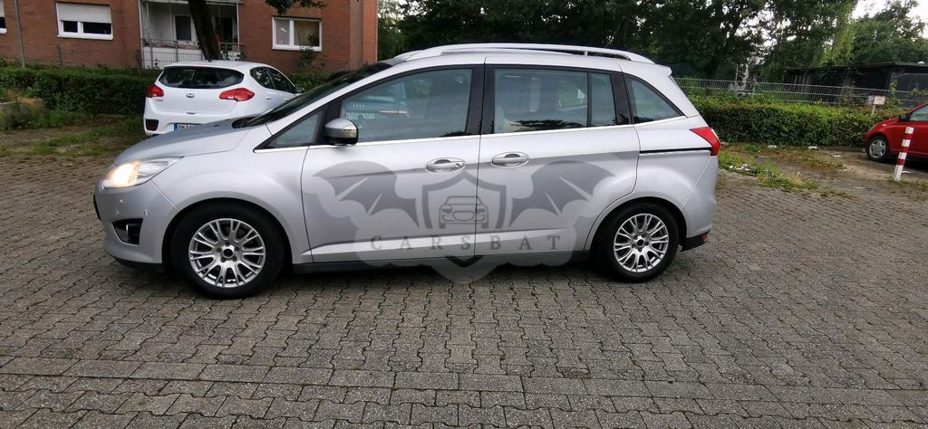 Ford Grand C-Max 2011